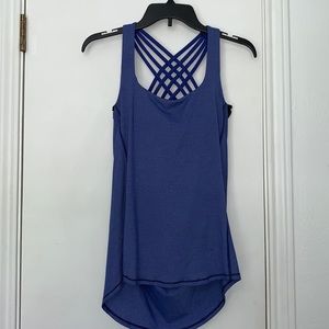 Lululemon slouchy tank with built in bra